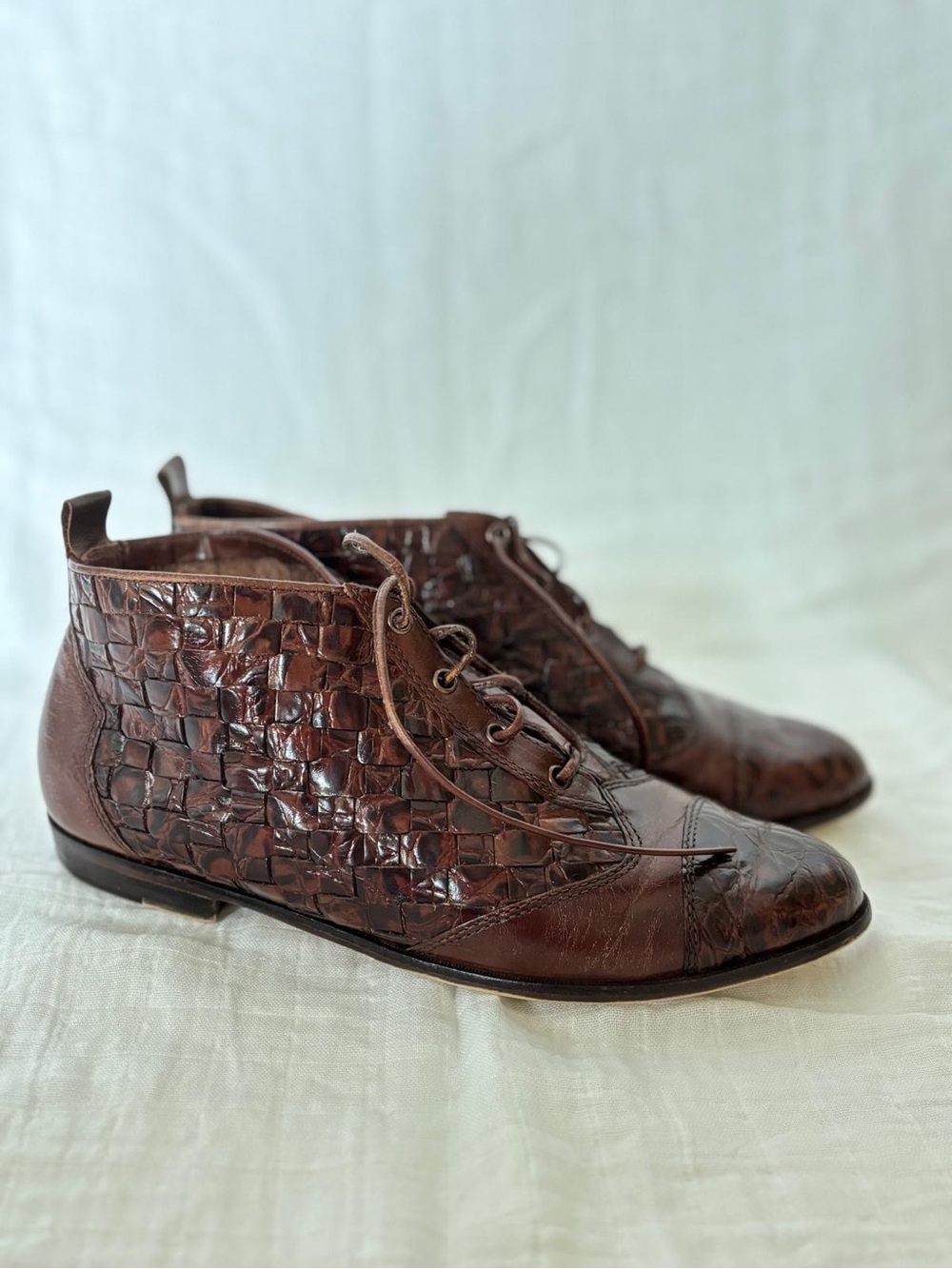 Women’s  Brown Woven Leather Lace-Up Boots